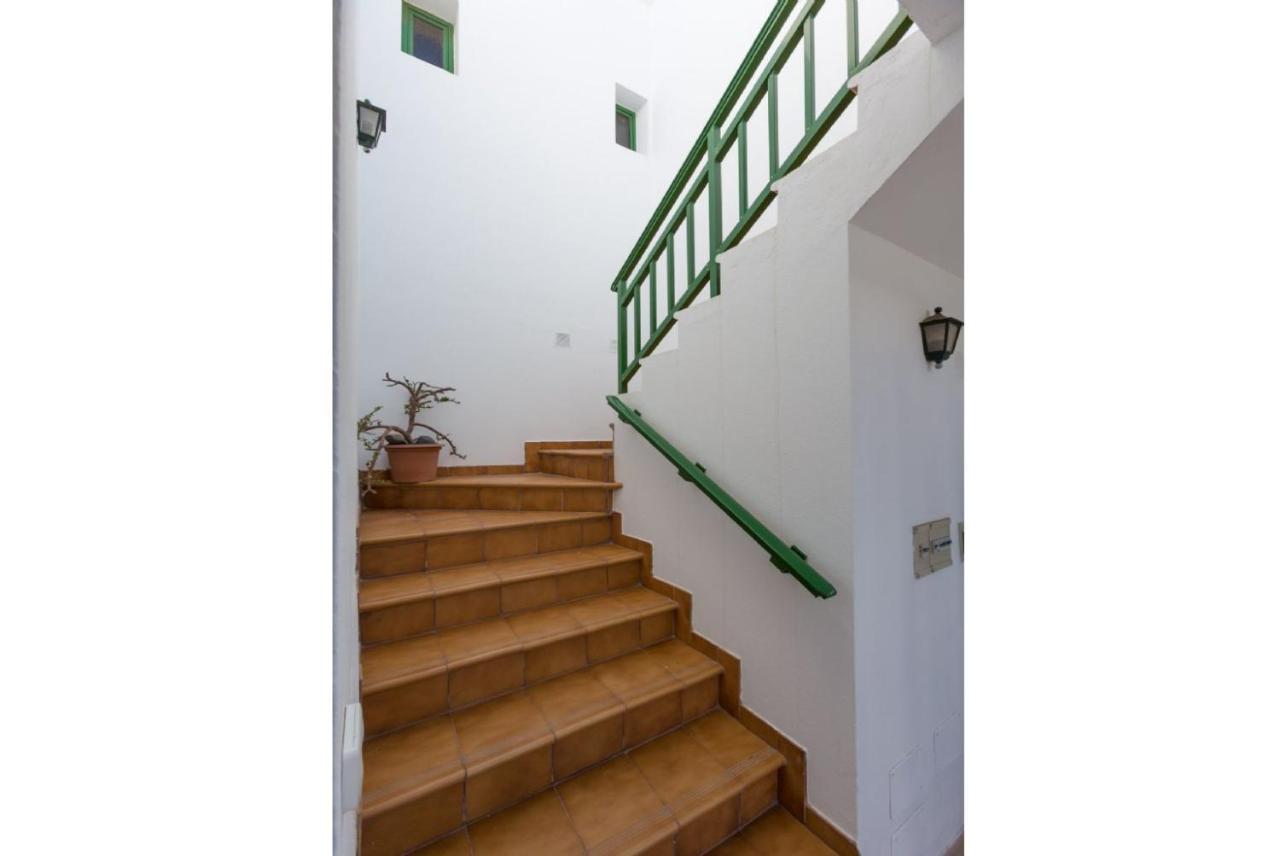 Sea Breeze Ocean View Apartment Коста Бланка Экстерьер фото